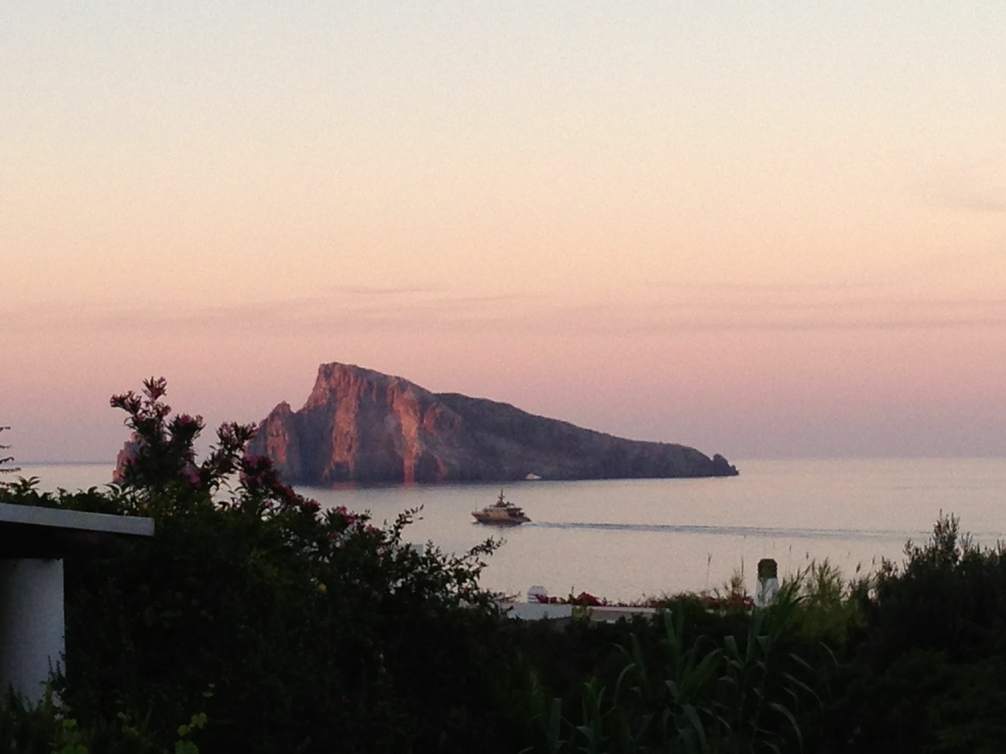B&B Da Luca Panarea Exterior foto